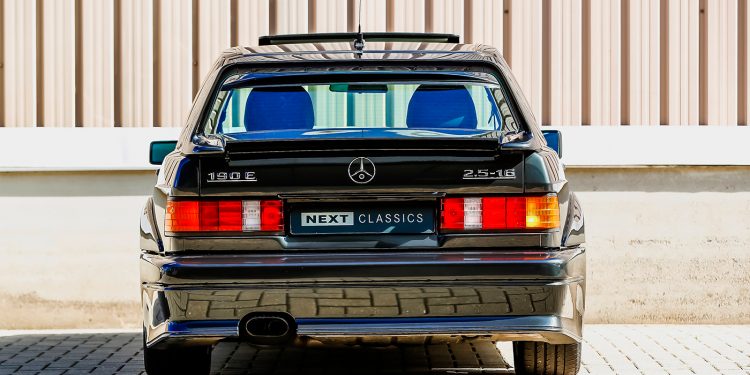 Um raro Mercedes 190E 2.5-16 Evolution II vai a leilão! 17