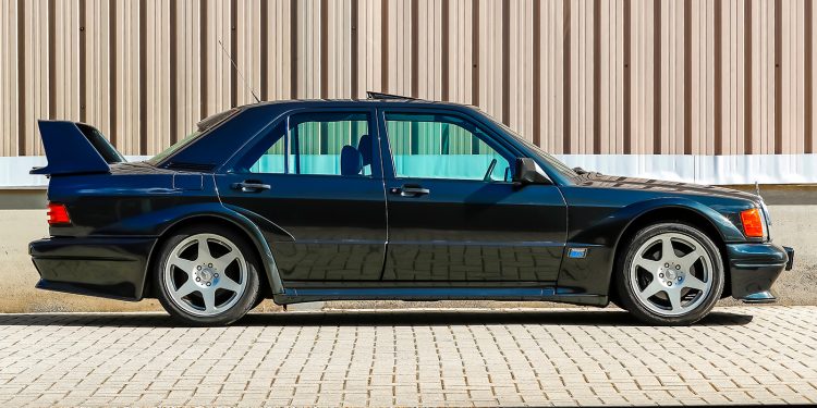 Um raro Mercedes 190E 2.5-16 Evolution II vai a leilão! 14