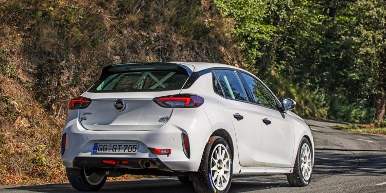 Novo Opel Corsa Rally4 preparado para o arranque em 2021 14