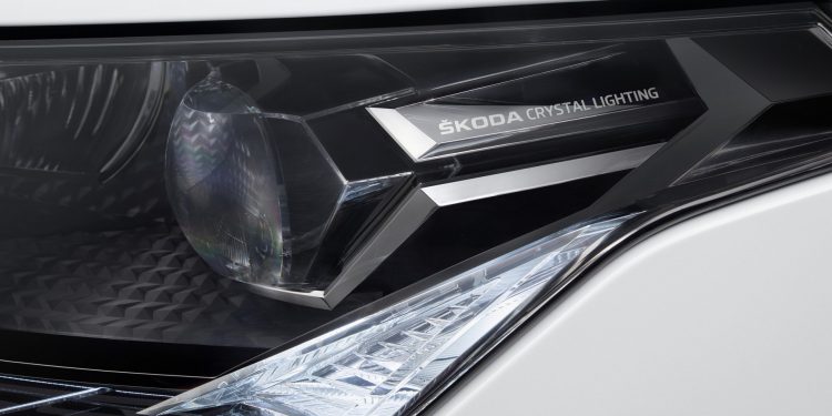 Skoda Enyaq iV revelado com 510km de autonomia sem emissões! 37