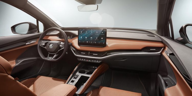 Skoda Enyaq iV revelado com 510km de autonomia sem emissões! 72