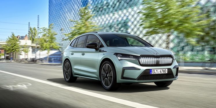 Skoda Enyaq iV revelado com 510km de autonomia sem emissões! 81