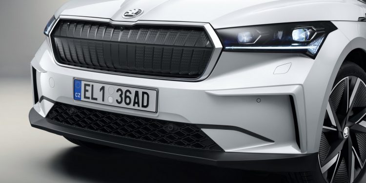 Skoda Enyaq iV revelado com 510km de autonomia sem emissões! 30