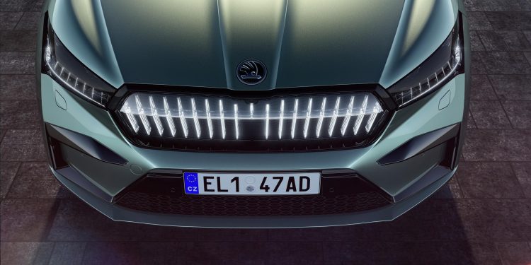 Skoda Enyaq iV revelado com 510km de autonomia sem emissões! 84