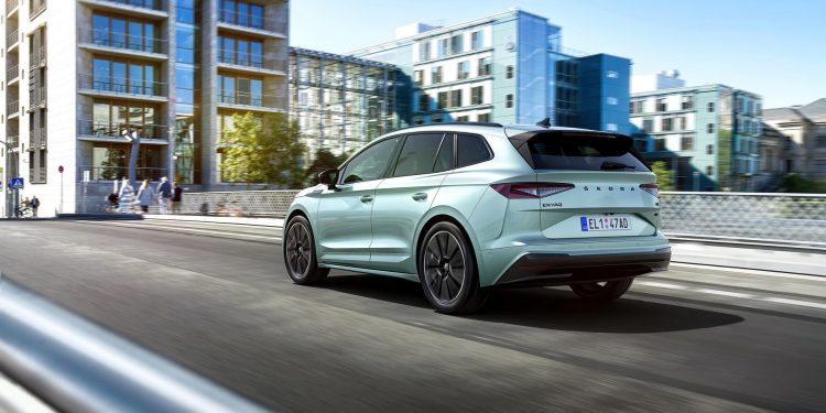 Skoda Enyaq iV revelado com 510km de autonomia sem emissões! 89