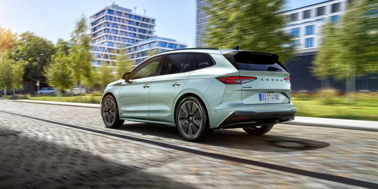 Skoda Enyaq iV revelado com 510km de autonomia sem emissões! 91