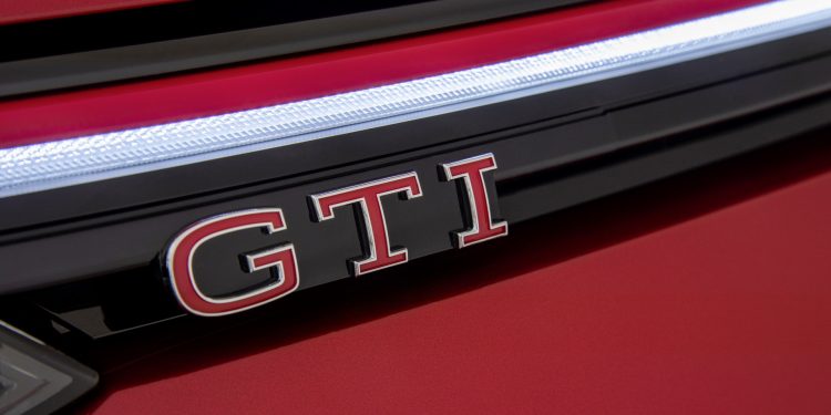 Novo Volkswagen Golf GTI surge em galeria de fotos depois da abertura das encomendas! 43