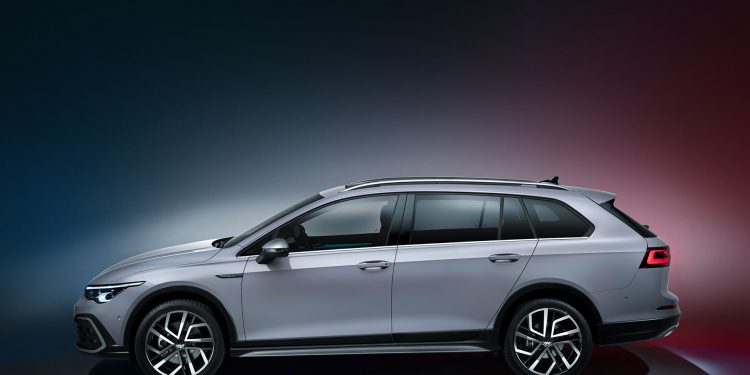 Volkswagen revela Golf Variant e Variant Alltrack! 34