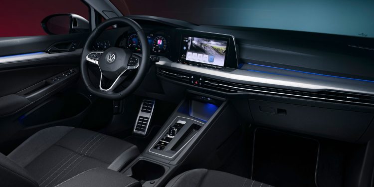 Volkswagen revela Golf Variant e Variant Alltrack! 40