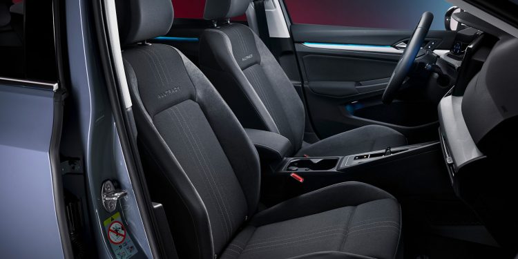 Volkswagen revela Golf Variant e Variant Alltrack! 37