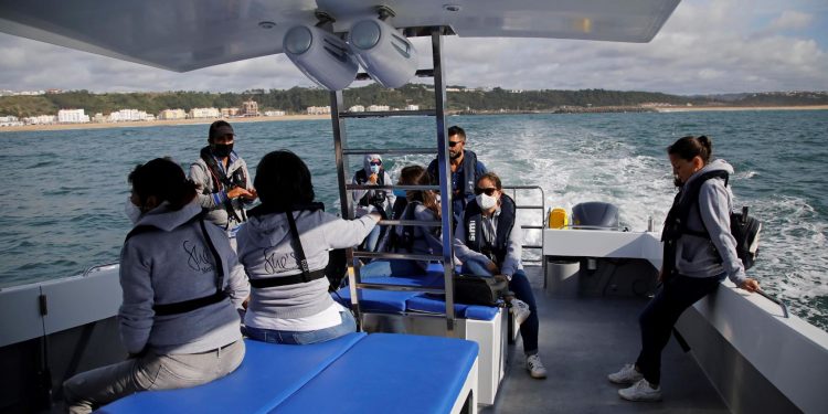 She’s Mercedes pelos trilhos da Nazaré 23