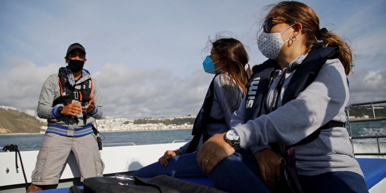 She’s Mercedes pelos trilhos da Nazaré 24
