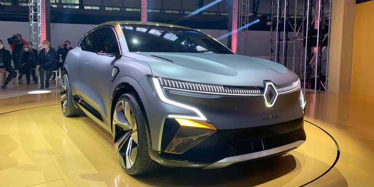 Show-car Renault MÉGANE eVISION 17