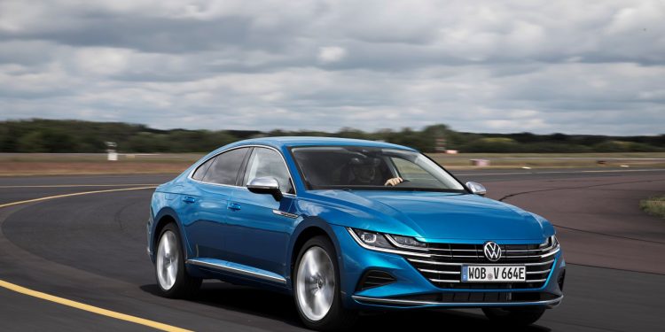 Novo Volkswagen Arteon: estreia da nova carroçaria Shooting Brake - versões eHybrid e R 15