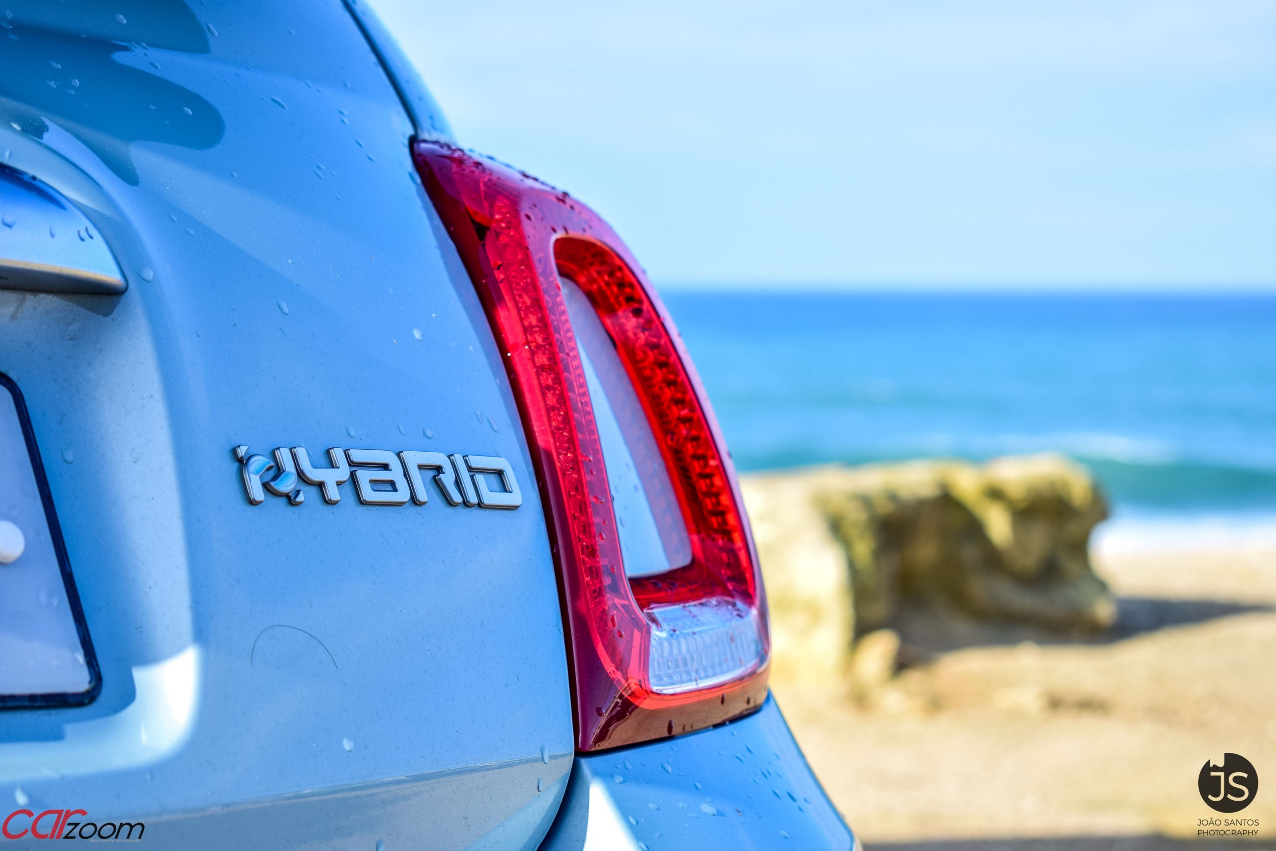FIAT 500C Hybrid: Um ícone eletrizante! 22