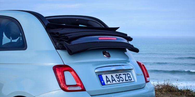 FIAT 500C Hybrid: Um ícone eletrizante! 49