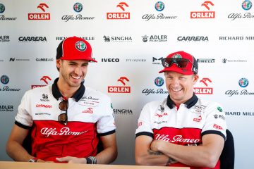Kimi Räikkönen e Antonio Giovinazzi correm pela Alfa Romeo Racing ORLEN em 2021 13