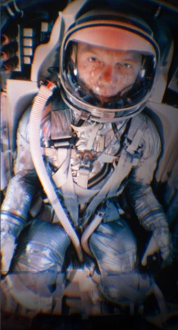 A Segurança Infantil para a Volvo 15