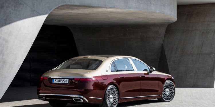 Novo Mercedes-Maybach Classe S 16 Novo Mercedes-Maybach Classe S 16
