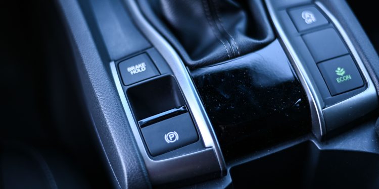 Honda Civic 1.0 VTEC Elegance: Satisfação de mãos dadas com a razão! 34