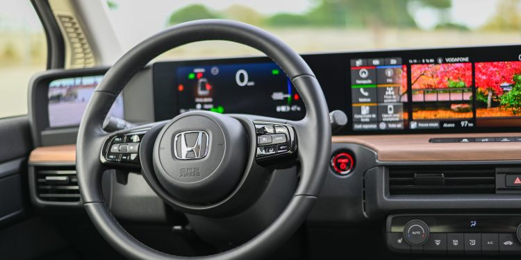 Honda e encontra-se disponível com uma solução de renting por apenas 249€ mês 25