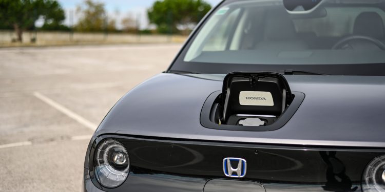 Honda e encontra-se disponível com uma solução de renting por apenas 249€ mês 29