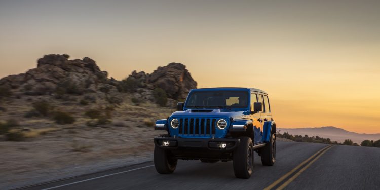 Jeep lança Wrangler Rubicon com motor HEMI V8! 62 Jeep lança Wrangler Rubicon com motor HEMI V8! 62