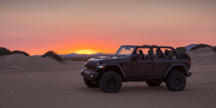 Jeep lança Wrangler Rubicon com motor HEMI V8! 53 Jeep lança Wrangler Rubicon com motor HEMI V8! 53