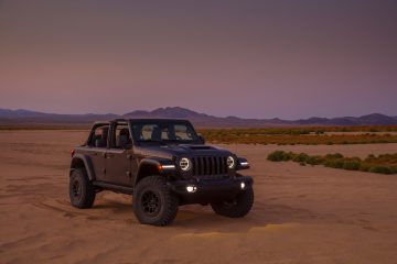 Jeep lança Wrangler Rubicon com motor HEMI V8! 27