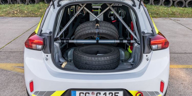 Novo Opel Corsa-e Rally está pronto 15