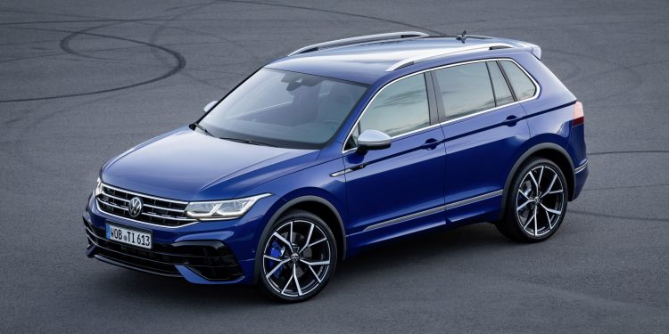 Novo Volkswagen Tiguan R promete intimidar muitos desportivos! 27