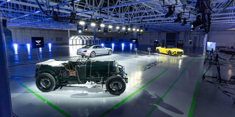Bentley Motors define as linhas da estratégia Beyond100 15