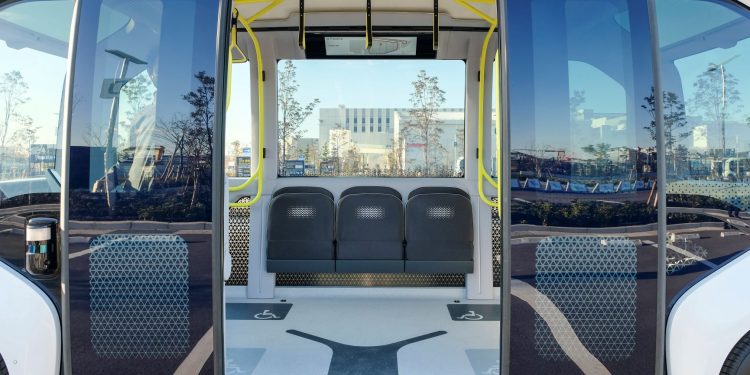 Toyota apresenta e-Palette com sistema de gestão de operações de mobilidade autónoma 18