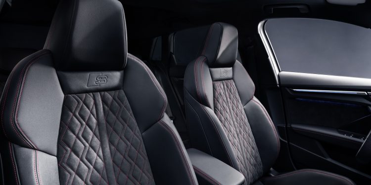 Audi A3 Sportback 45 TFSI e chega eletrificado e com 245cv! 14 Audi A3 Sportback 45 TFSI e chega eletrificado e com 245cv! 14