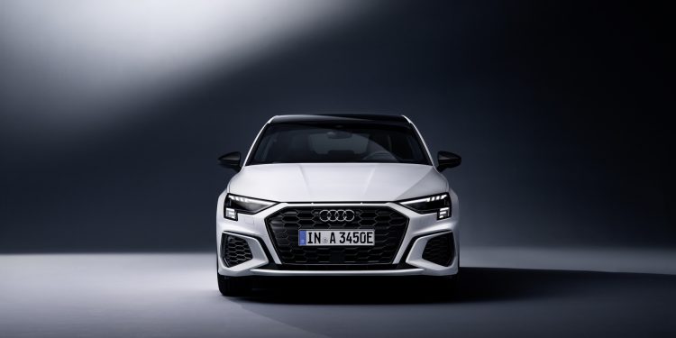 Audi A3 Sportback 45 TFSI e chega eletrificado e com 245cv! 20 Audi A3 Sportback 45 TFSI e chega eletrificado e com 245cv! 20