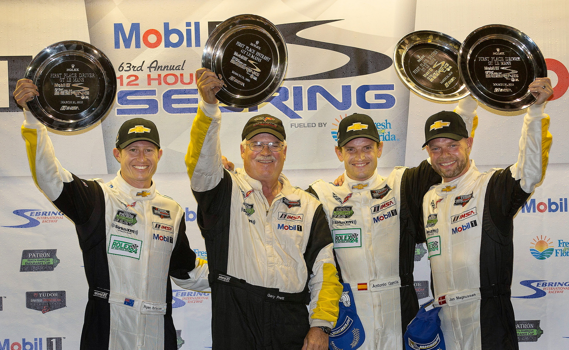 O Chevrolet Corvette C7.R vencedor das 24h de Daytona está à venda! 16