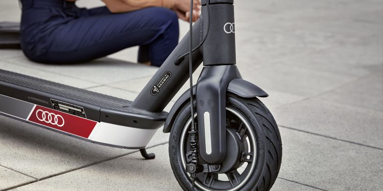 A nova Audi electric kick scooter powered by Segway 13
