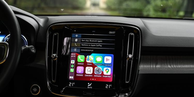 Volvo XC40 T5 Plug-In Hybrid: Ecológicos 260cv! 56