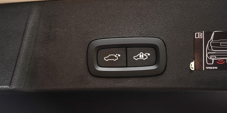 Volvo XC40 T5 Plug-In Hybrid: Ecológicos 260cv! 47