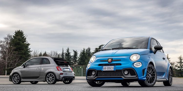 Nova gama Abarth 595: performance e estilo em nome do Escorpião 14