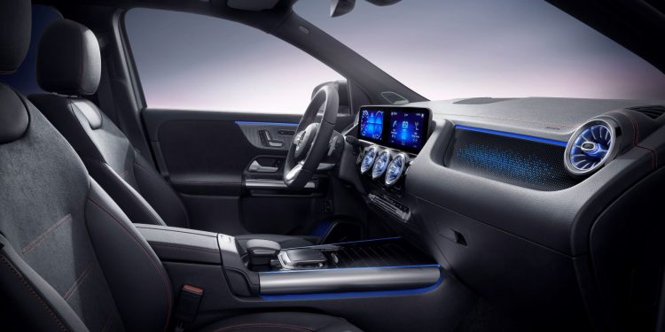 Novo Mercedes-Benz EQA 25