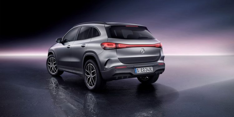 Novo Mercedes-Benz EQA 20