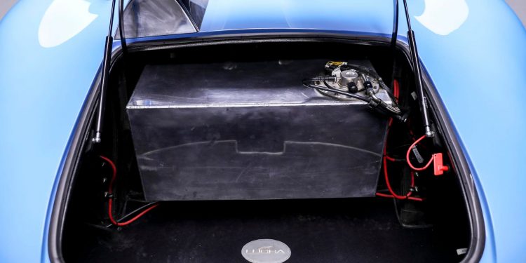 Lucra LC470 Roadster vai a leilão! 33