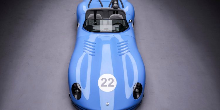 Lucra LC470 Roadster vai a leilão! 31