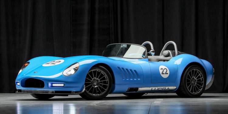 Lucra LC470 Roadster vai a leilão! 20
