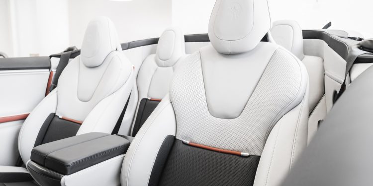 Não há um Tesla Model S Cabrio? A ARES fá-lo personalizado! 25