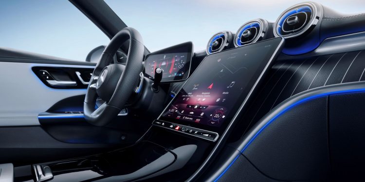 Novo Mercedes-Benz Classe C Limousine e Station 21