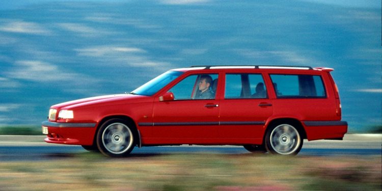 O Volvo 850 celebra este ano o seu 30º aniversário 17 O Volvo 850 celebra este ano o seu 30º aniversário 17