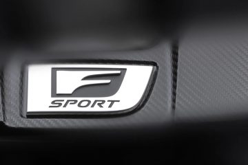 Novo Lexus F Sport recorrerá a um motor V8? 21