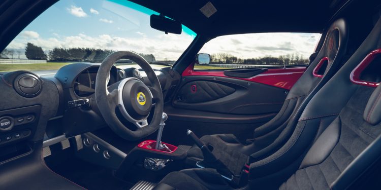 Lotus marca o fim de uma era com as últimas versões do Elise e Exige! 31